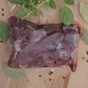 Organska junetina meso za gulaš Buša Stara planina - 500g